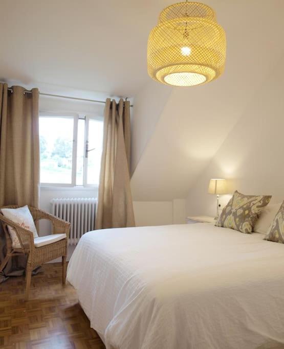 Precioso Apartamento Wifi, Aparcamiento, Piscina En يانس المظهر الخارجي الصورة